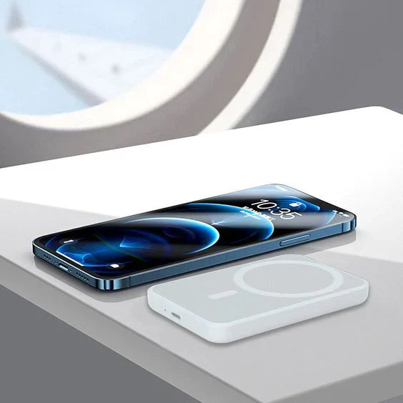 Mobibeast MagSafe Battery Pack Wireless Power Bank